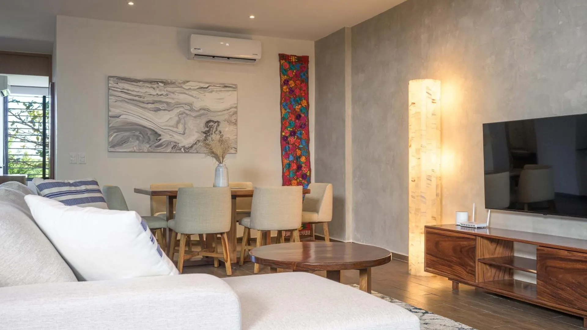 Modern Condo 200M From Beach & 5Th Ave Playa del Carmen Appartamento