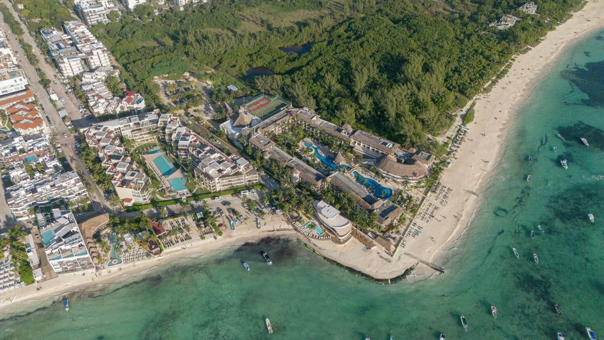 Modern Condo 200M From Beach & 5Th Ave Playa del Carmen Appartamento