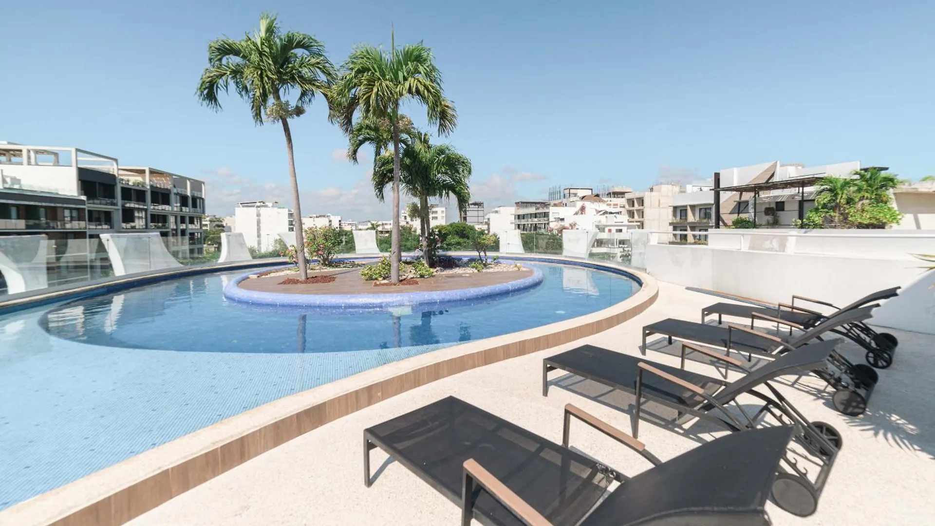 Apartment Modern Condo 200M From Beach & 5Th Ave Playa del Carmen Mexico