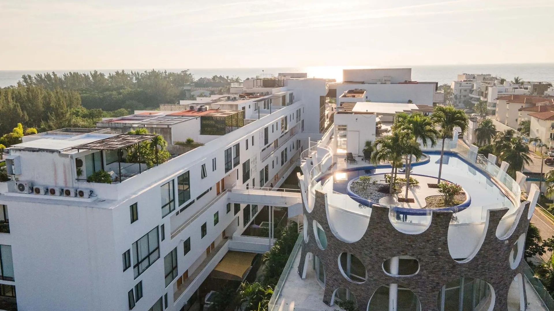 Apartment Modern Condo 200M From Beach & 5Th Ave Playa del Carmen