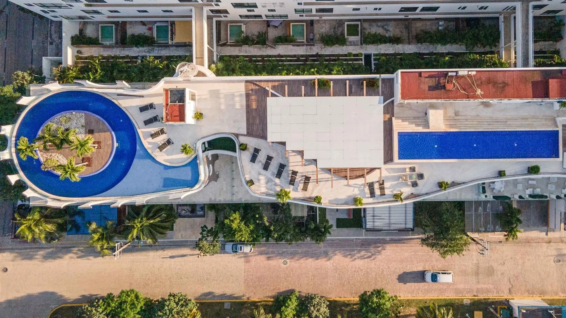 Modern Condo 200M From Beach & 5Th Ave Playa del Carmen